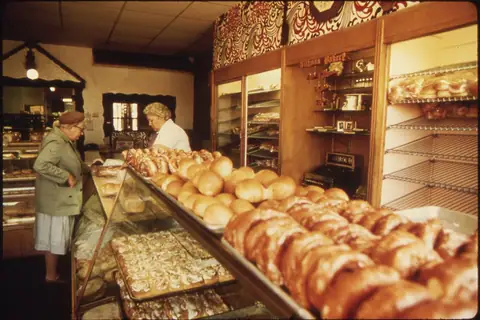 Mcghees Bakery photo 2
