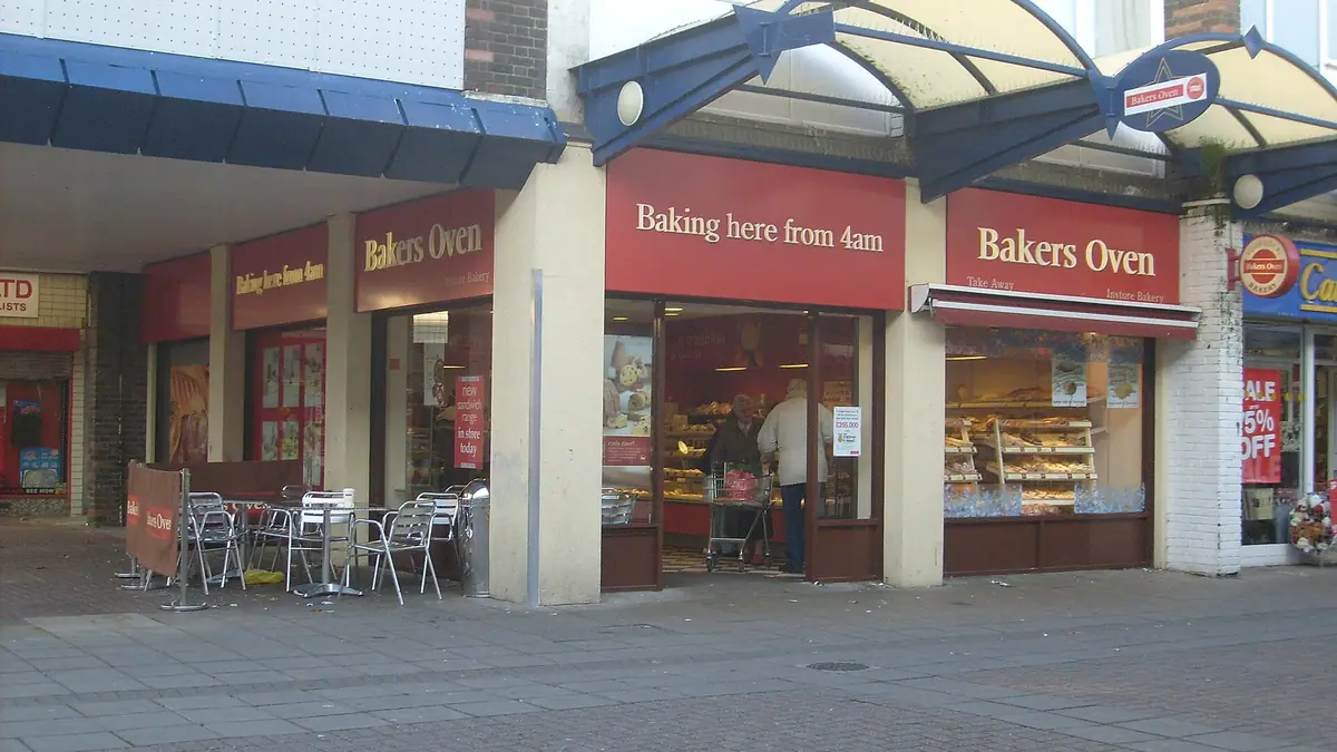 Mcghees Bakery – bakery in Pinkston, Glasgow
